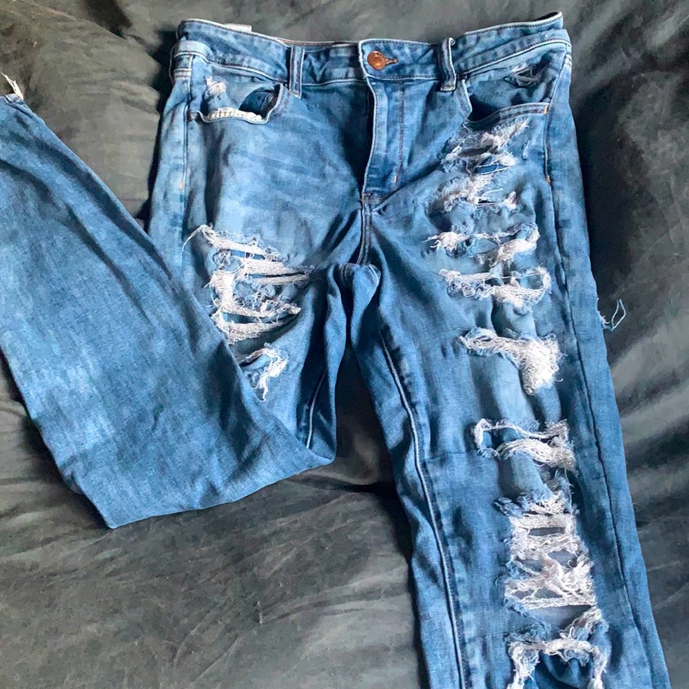 Size 14 American eagle jeans